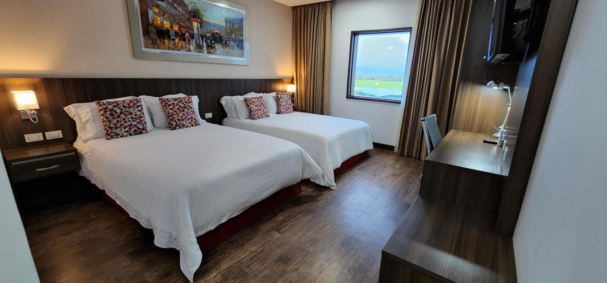 Hotel Royal Elim International Кали Екстериор снимка Deluxe Room